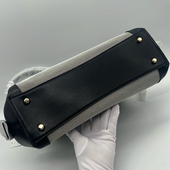 Coach Dalton 31 With Coach Badge Gold/Salt Black - Picture 4 of 16